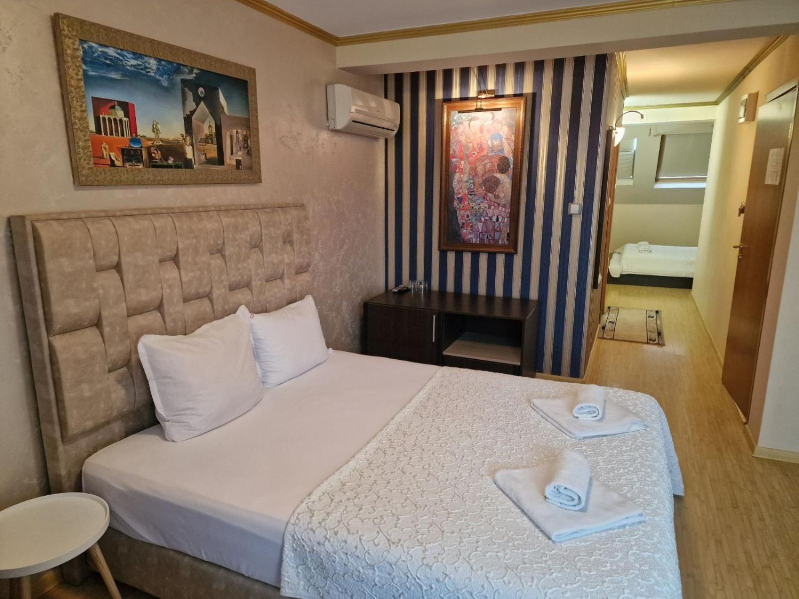 Hotel Gabi Plovdiv Ngoại thất bức ảnh